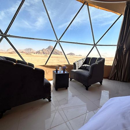Rum Victoria Luxury Camp وادي رم المظهر الخارجي الصورة