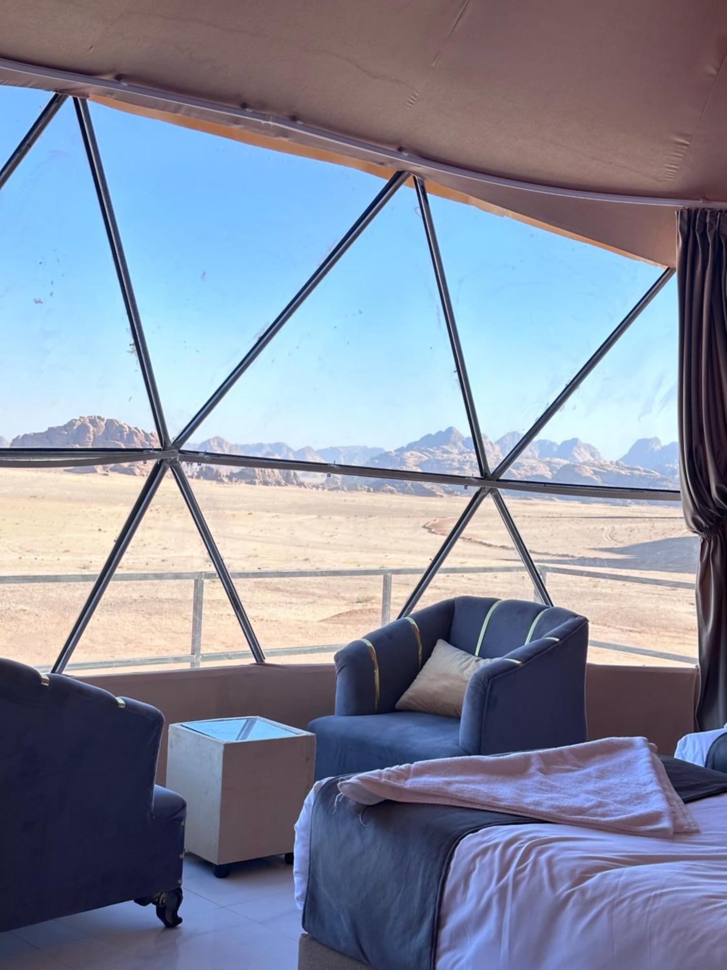 Rum Victoria Luxury Camp وادي رم المظهر الخارجي الصورة