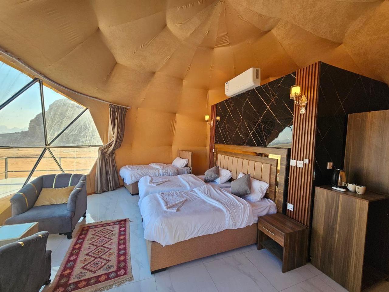 Rum Victoria Luxury Camp وادي رم المظهر الخارجي الصورة
