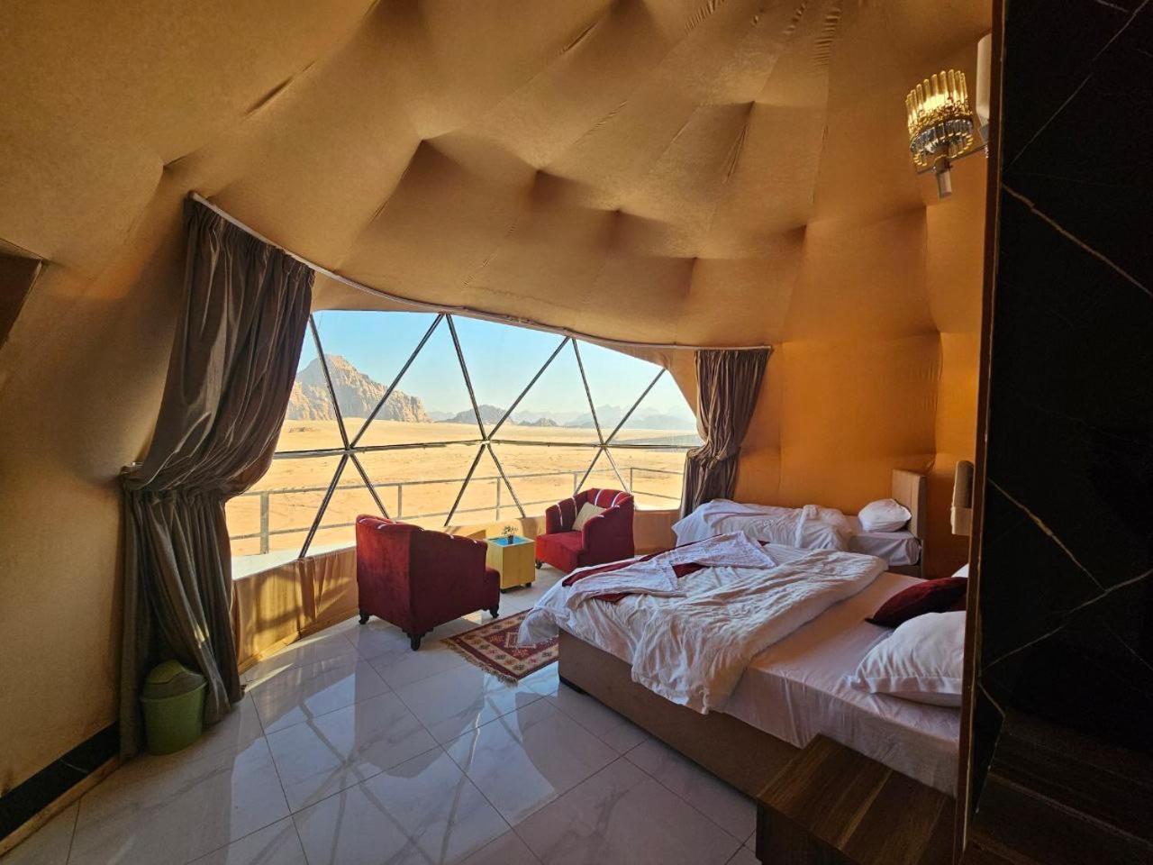 Rum Victoria Luxury Camp وادي رم المظهر الخارجي الصورة